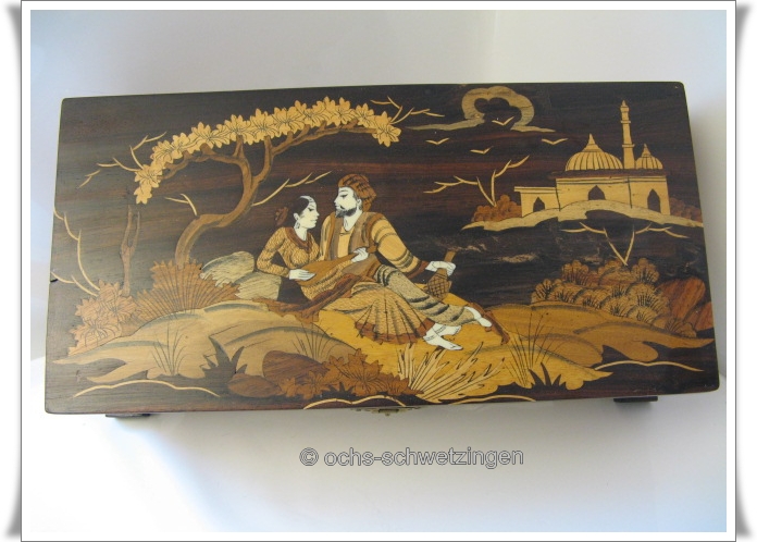 Intarsien Holz-Box Messinggriffe - ca  37 x 18  x 11 cm  - Handarbeit sehr alt