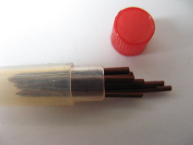 Bleistift Minen rot 1,18mm für historische Modelle