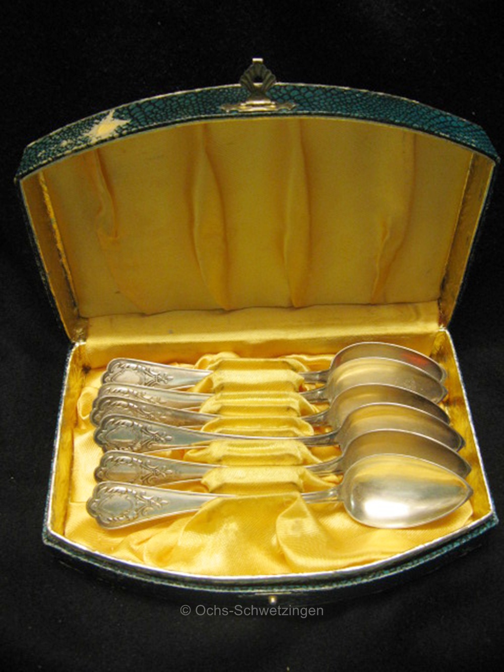 6 Kaffeelöffel um 1900 / 800er Silber in grüner Box