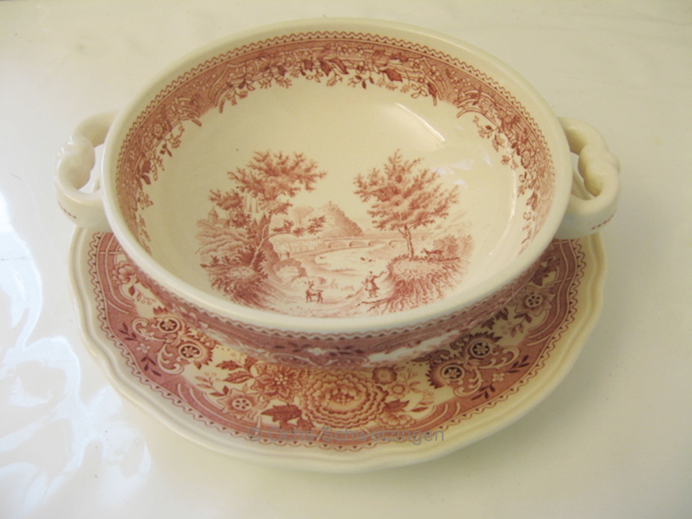 Villeroy & Boch  Burgenland Rot: Supentasse u. Untertasse ( Henkel quer)