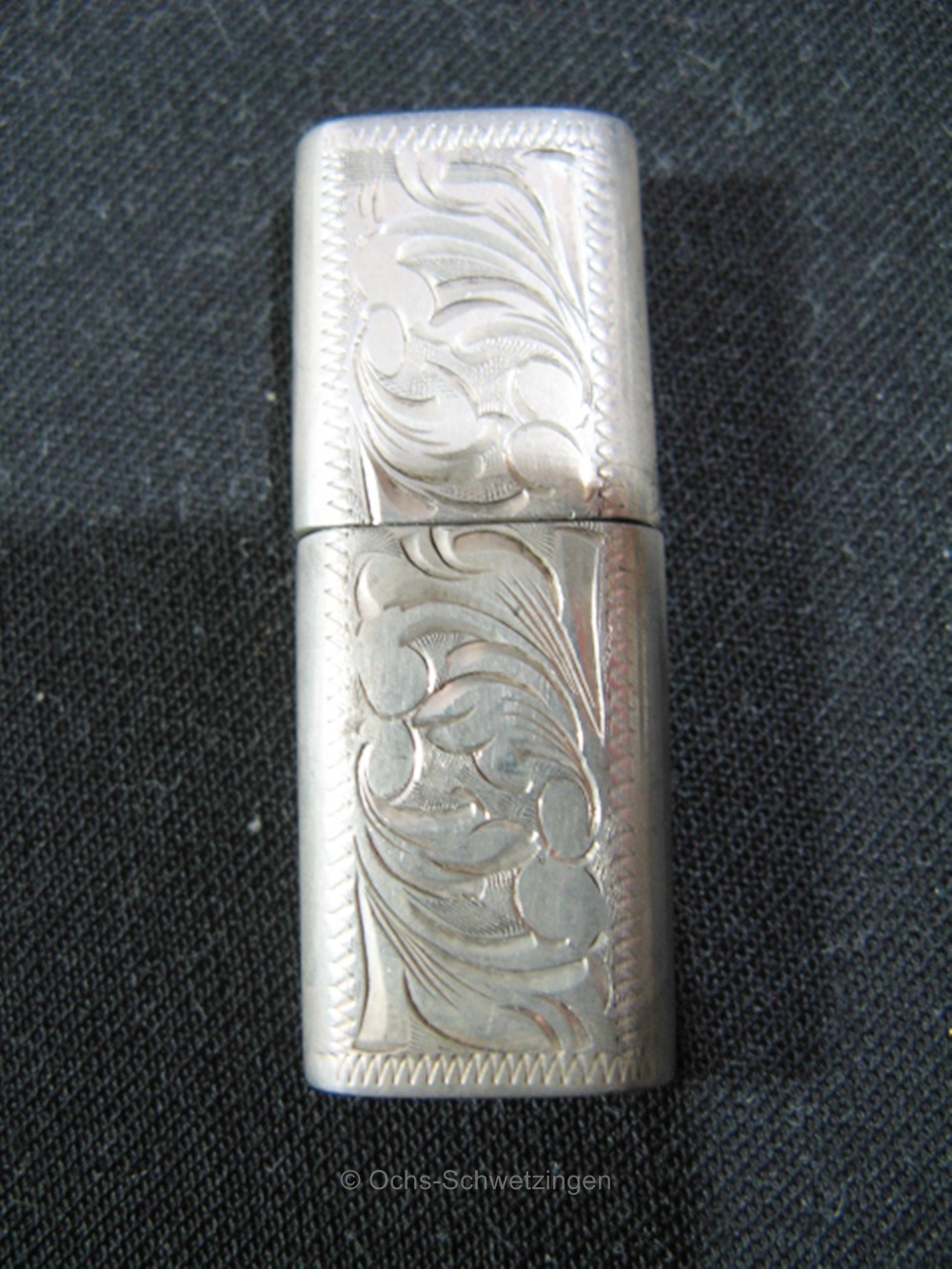 Feuerzeug Damenfeuerzeug Benzin um  1930 ?- 800 Silber